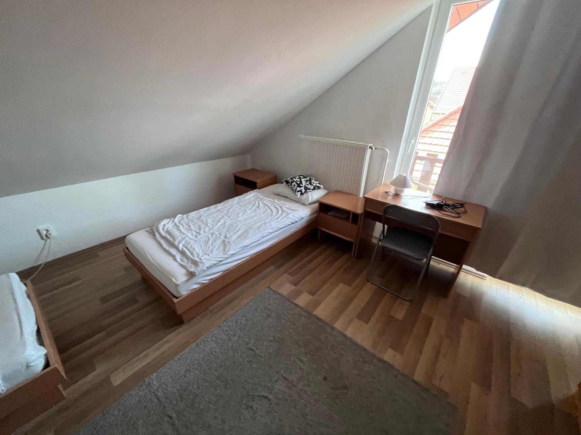 Majus 1 Vendeghaz- Se Hotell Se Eksteriør bilde